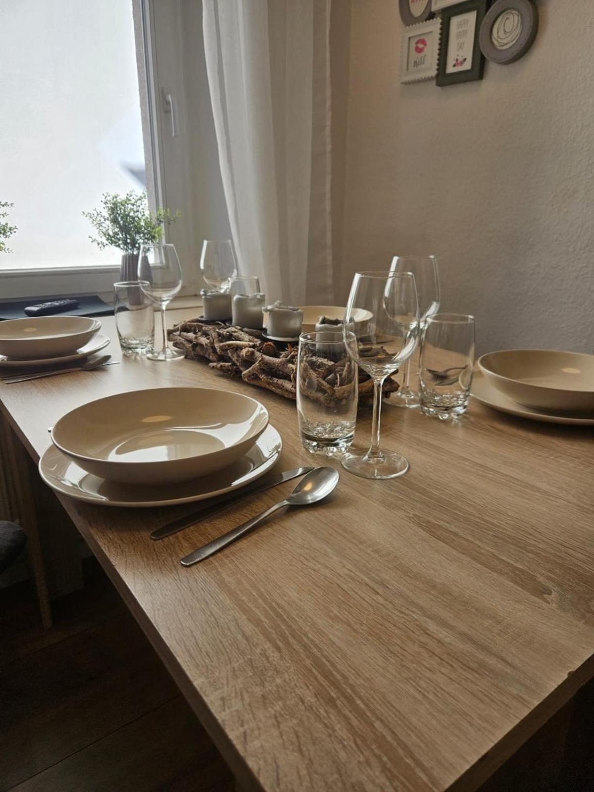 malerische Maisonettewohnung mit zwei Balkonen Plauen Exterior foto